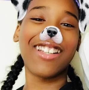 Meet your Posher, Kimarea